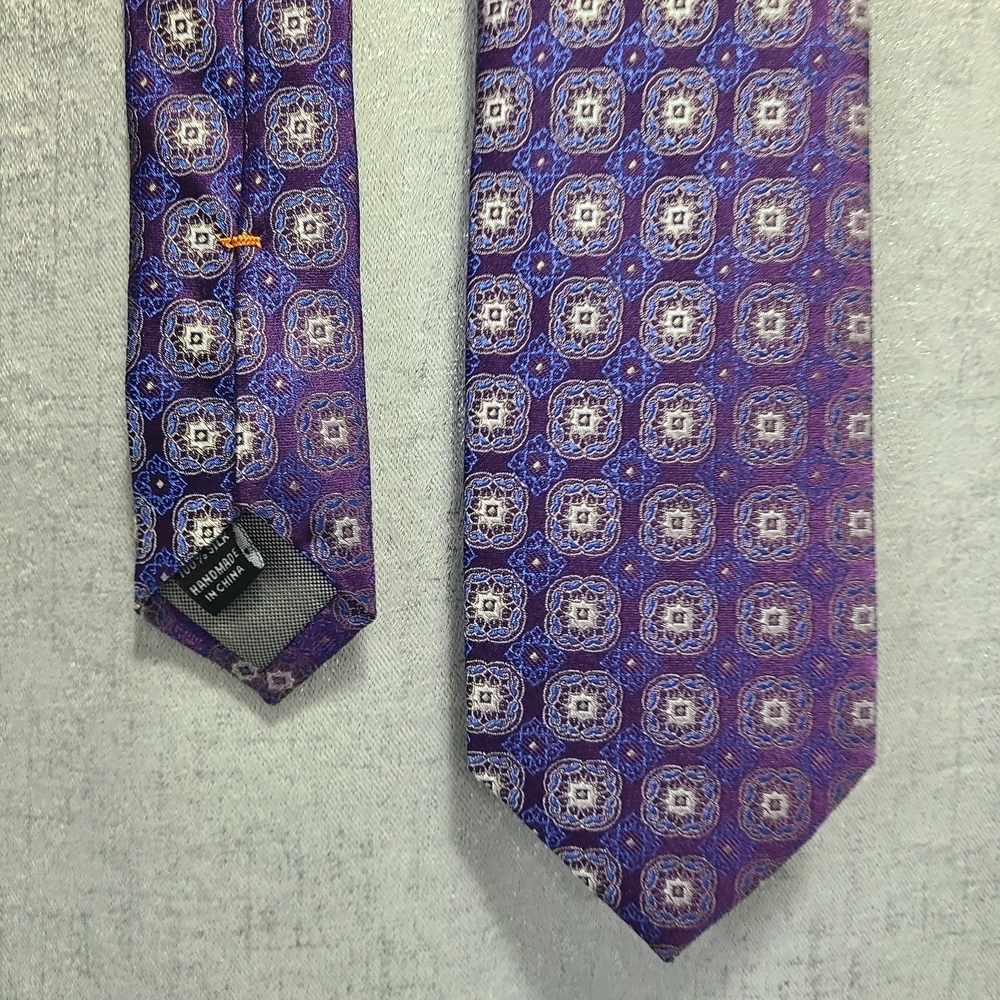 The Men's Store Silk Geometric Purple and Blue Tie